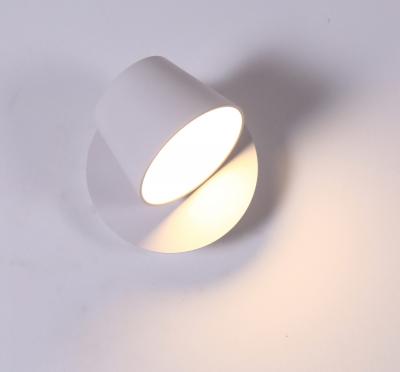 Yara LED Interior wall light - 1 light wall bracket with switch 
